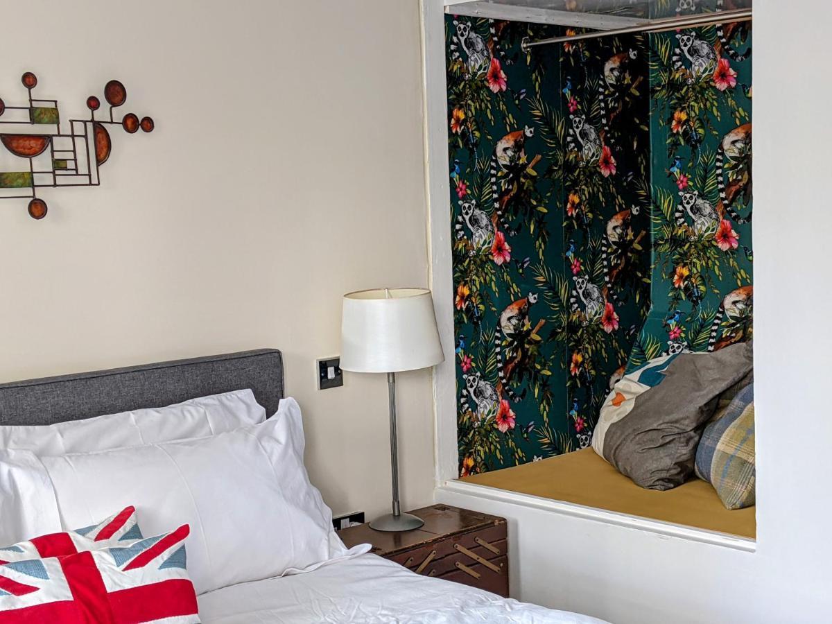 Panoramic Sea Views, Sleeps 4, Torquay Leilighet Eksteriør bilde